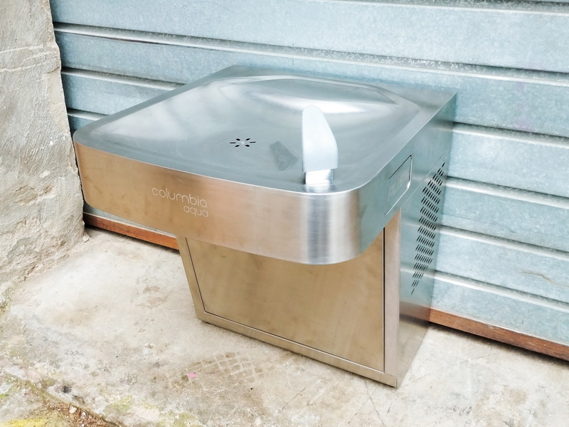 fuente agua pared _piefictico inox 50-92x45x47_5-52_5 1_1u